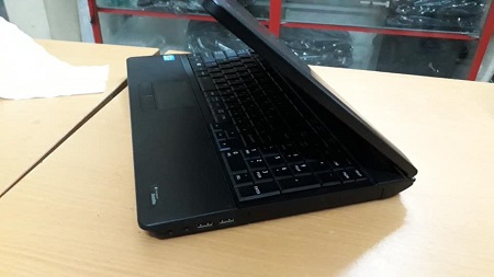 Bán Laptop Toshiba s850 cũ