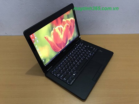 laptop dell 7250 i7